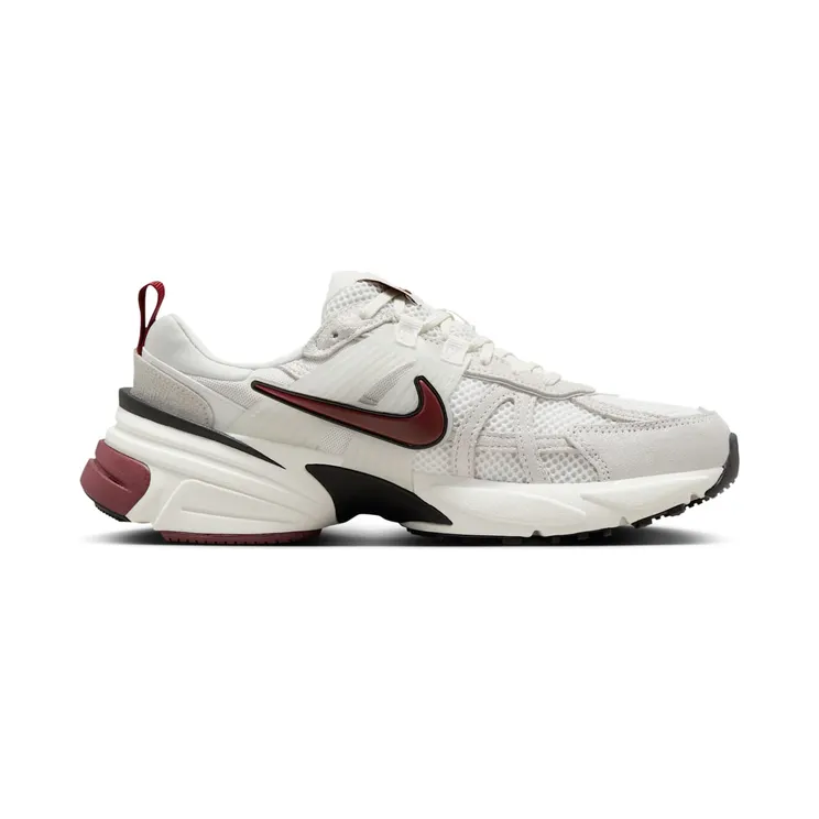 nike-v2k-run HQ3500-100