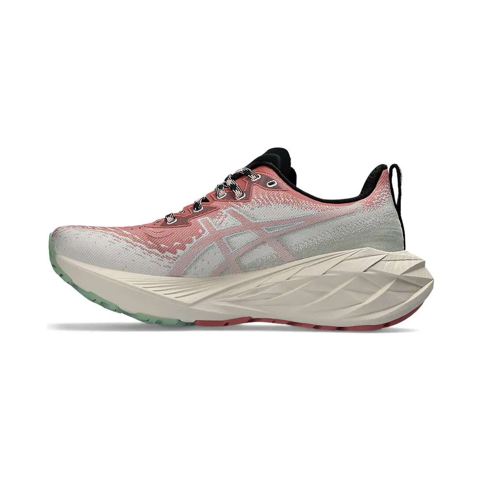 Asics Novablast 4 Tr Nature Bathing/Rose Rouge (1012B654.250)