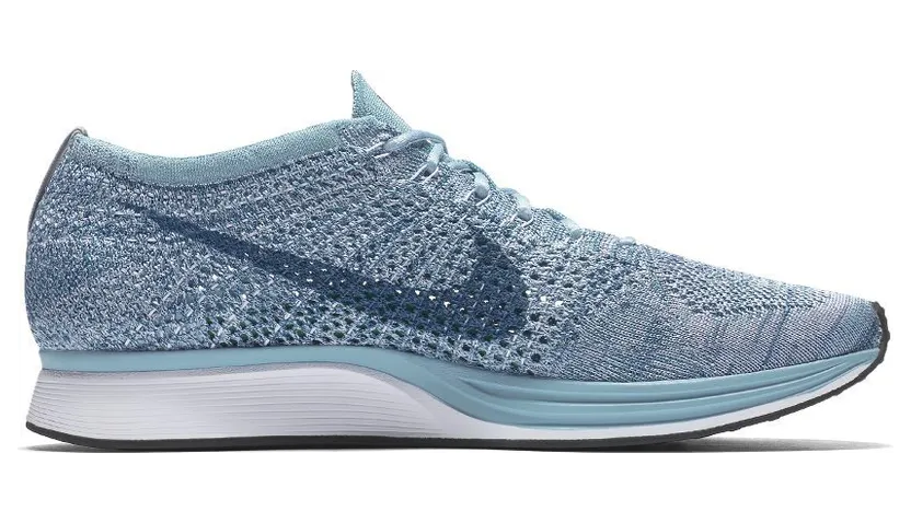 nike-flyknit-racer 526628-102