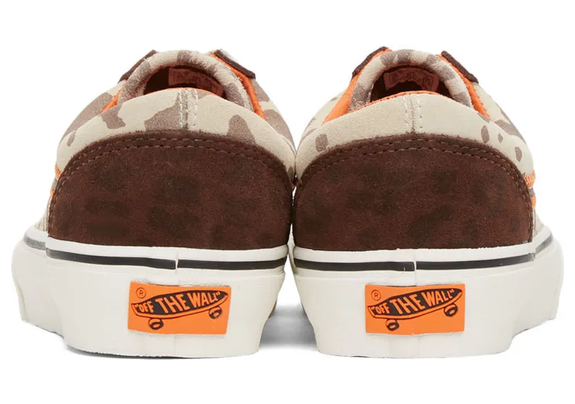 vans-style VN0A5DYF8G8