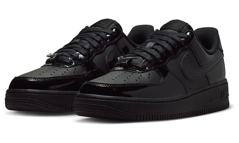 nike-air-force IR5450-001