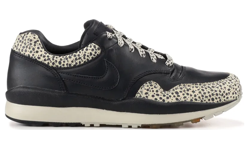Nike Air Safari Black Leather