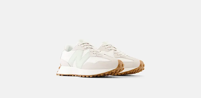 New Balance 327 “Moonbeam” (WS327OU)
