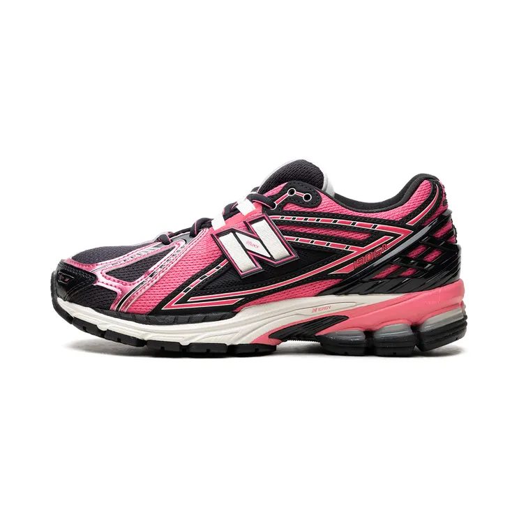 New Balance 1906R “Desert Heat Black Pink” (U1906RMD)