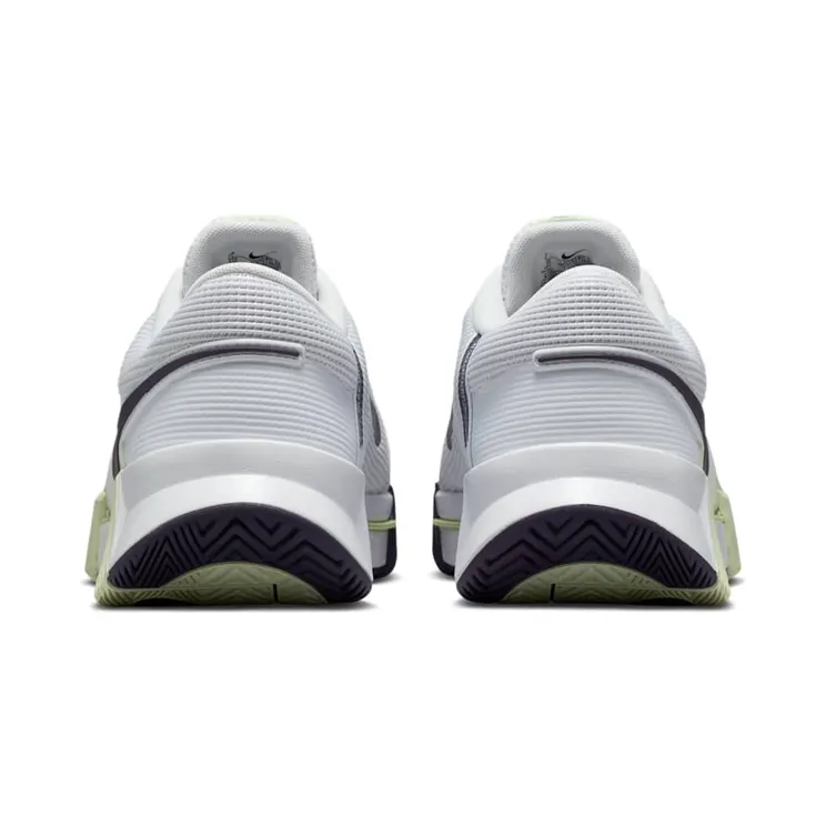 nike-zoom IQ5180-108
