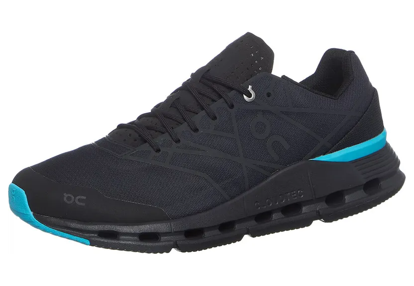 on-running-sneaker 2698931