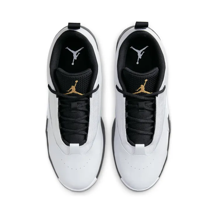 air-jordan-max-aura FQ8298-101