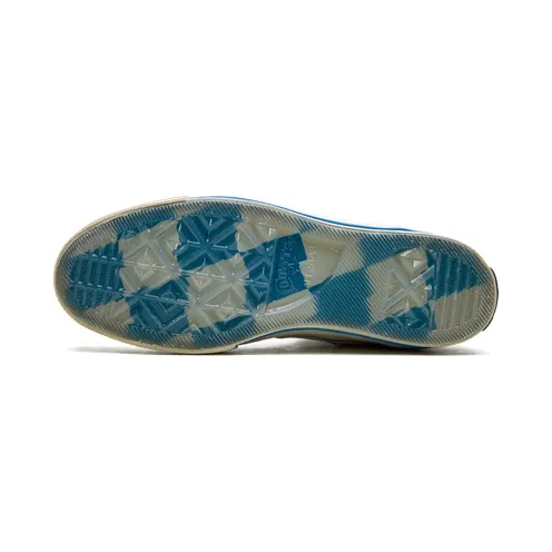 converse-chuck-taylor-all-star A04455C