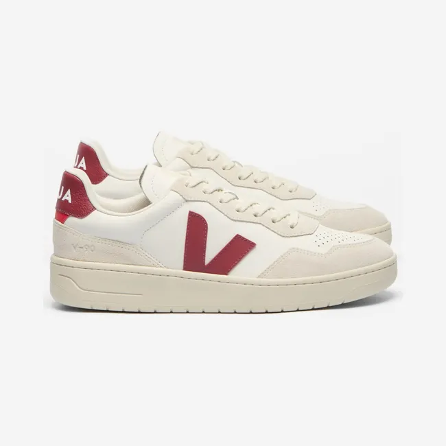 VEJA V-90 leather sneakers – Beige (VD2021723)
