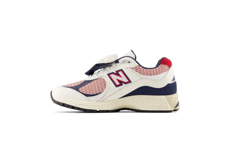 New Balance 2002R “Sea Salt/Team Red” (M2002RVE)