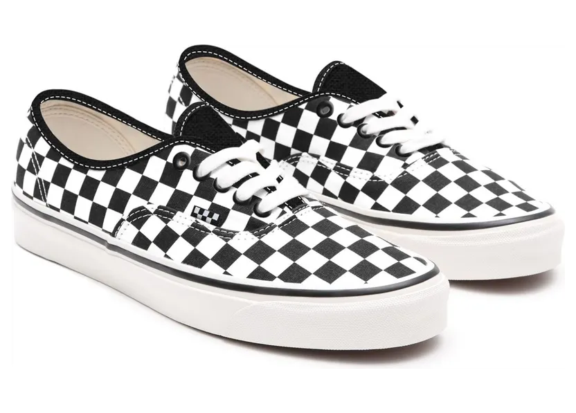 VANS Gepersonaliseerde Checkerboard Authentic Skate Zwart (VN0A3CS0011)