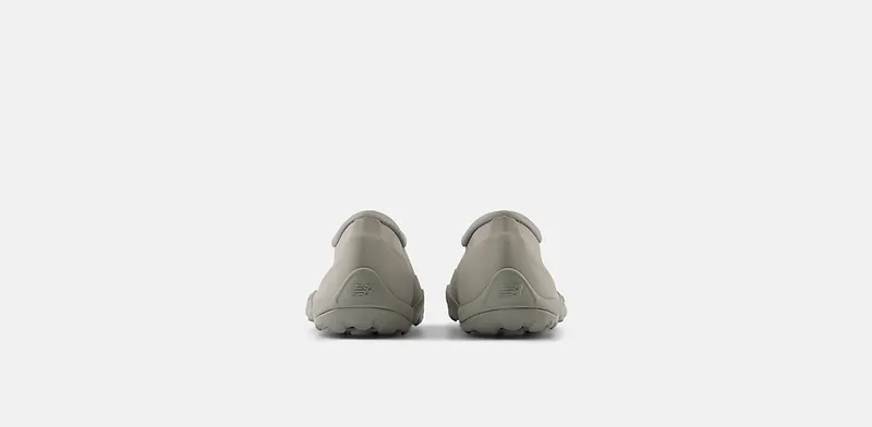 New Balance MT10T ‘Raincloud Concrete’ (MT10T8WQ)