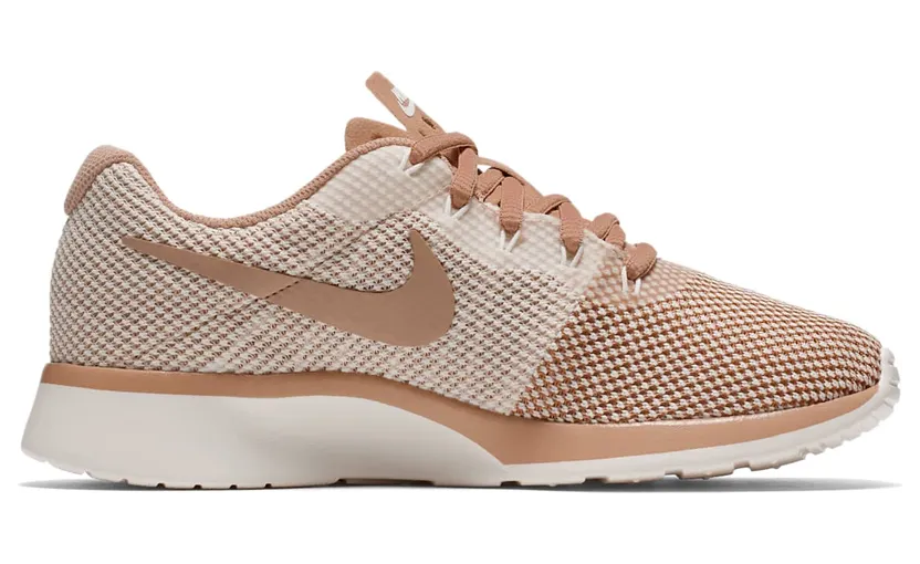 nike-tanjun 921668-200