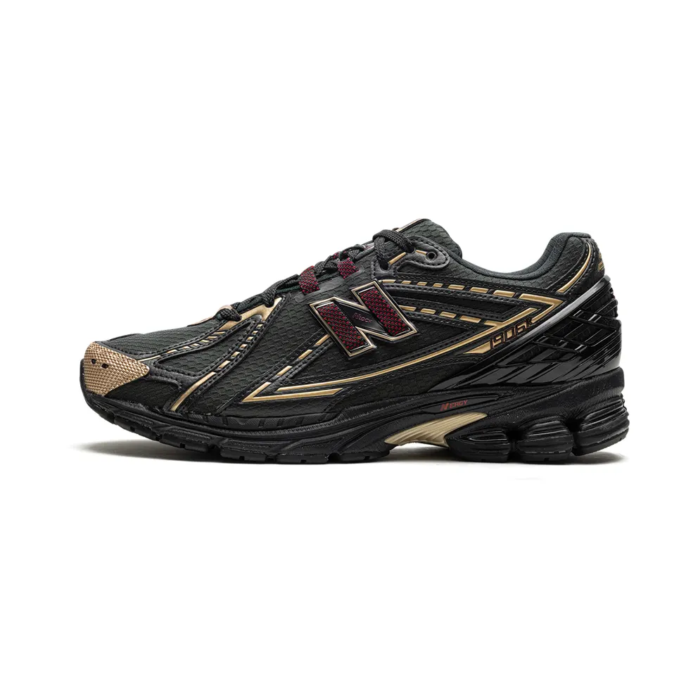 New Balance 1906R “Kith- Black” (M1906RKS)