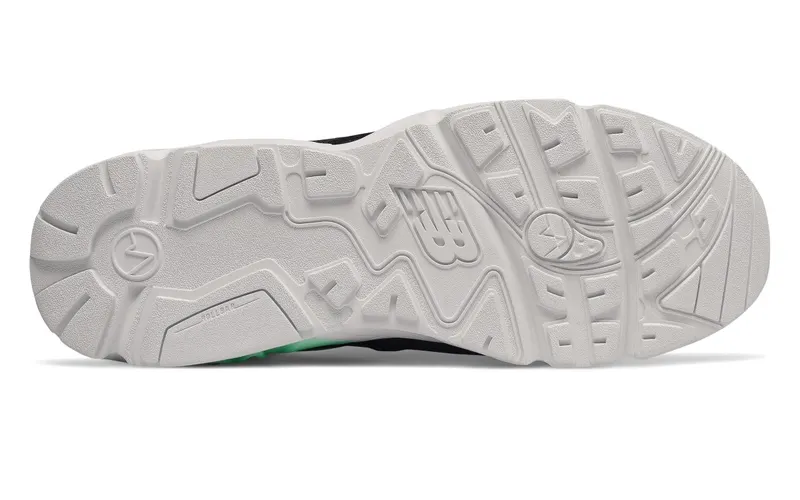 New Balance 850 Black Mint (ML850YSE)