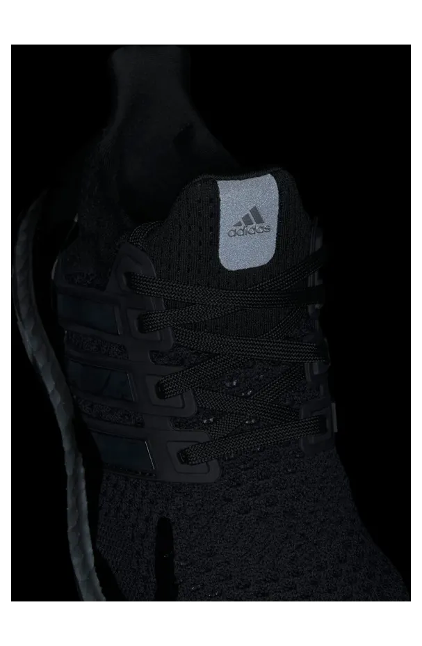 adidas-ultraboost HQ4218