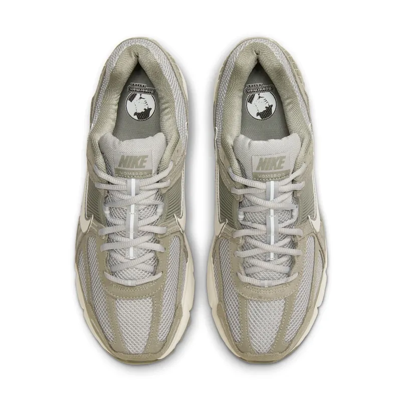 Nike Zoom Vomero 5 “Dark Stucco” (HF1553-002)