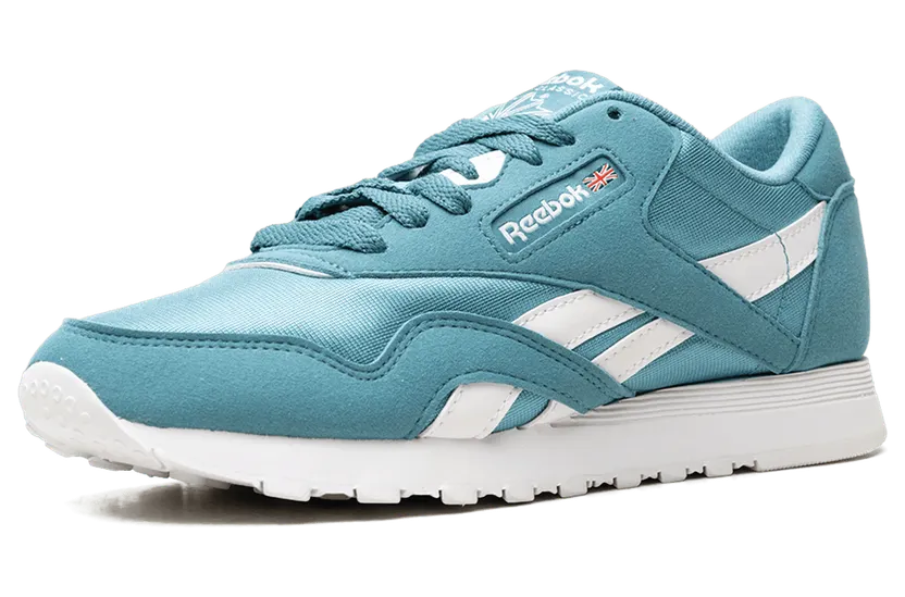 reebok-classic-leather DV7701