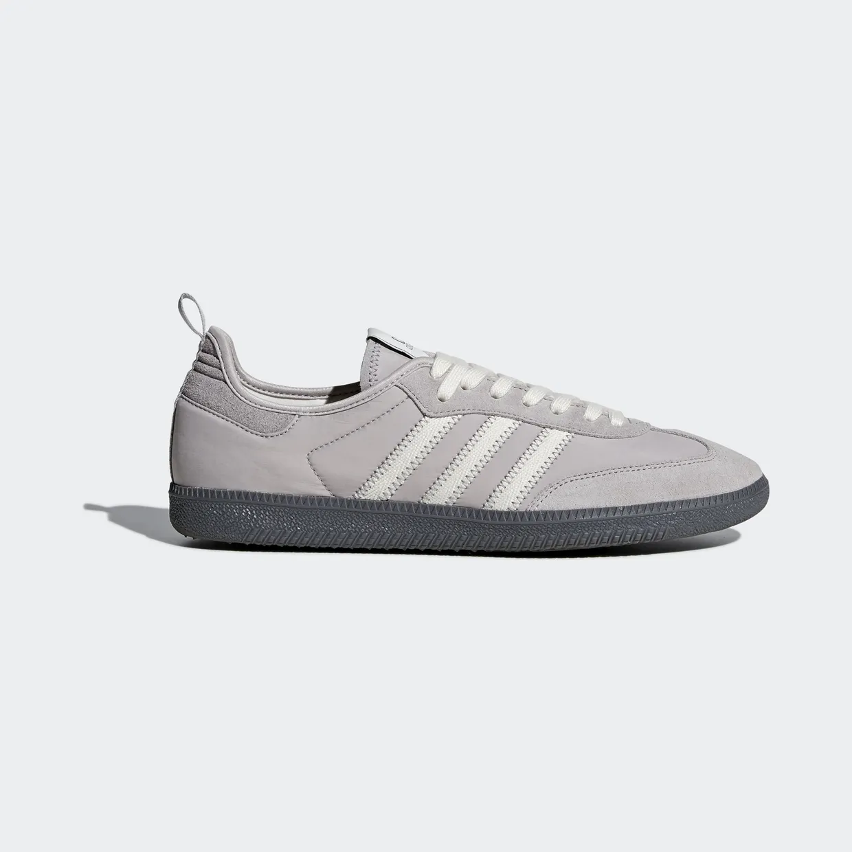 adidas-tobacco F33870