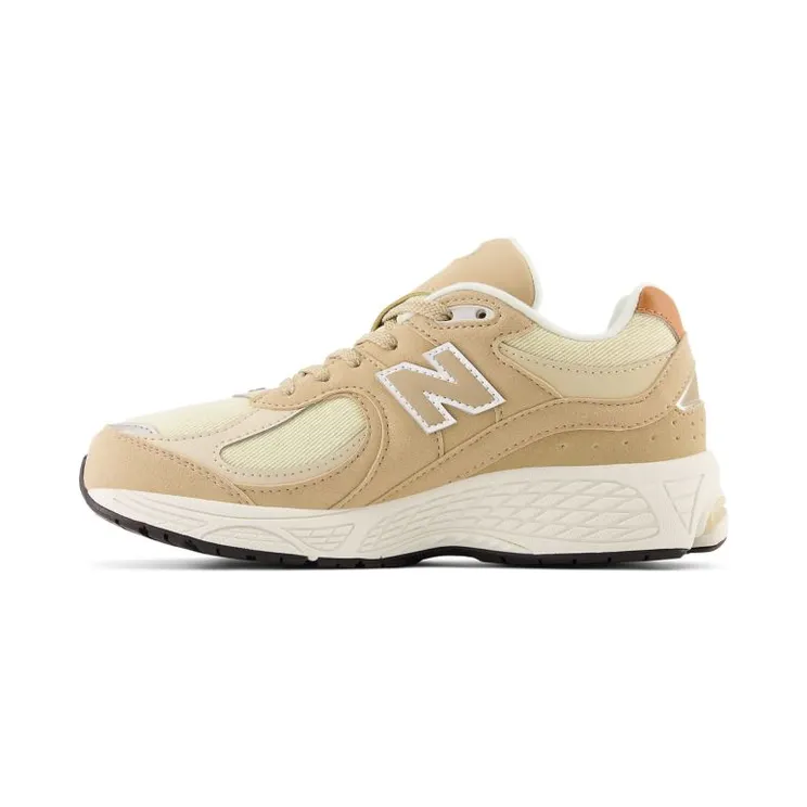 new-balance-2002r GC2002EF