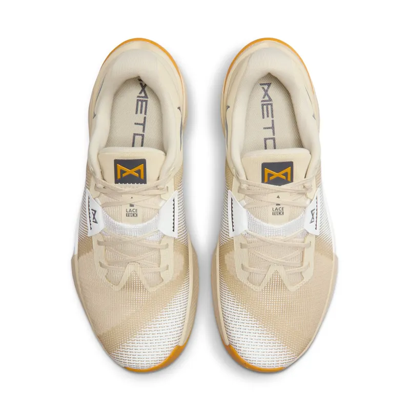 Nike Metcon 10 “Light Khaki Gold Leaf Grey” (HJ1875-201)