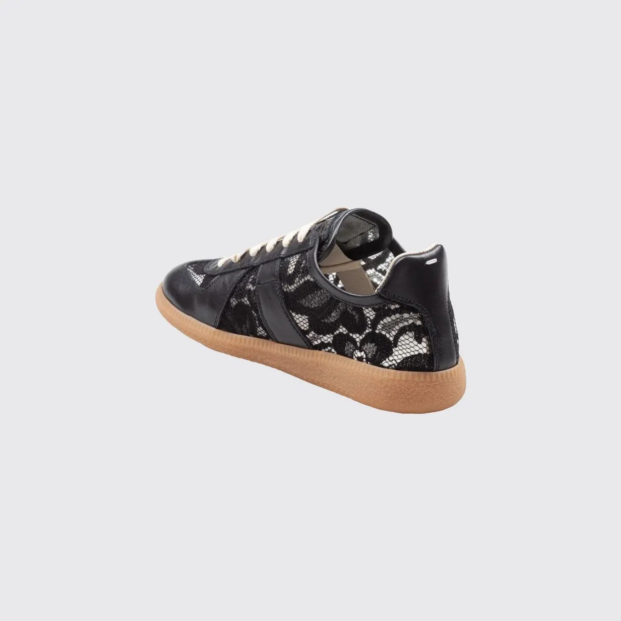 Maison Margiela Replica Leather Trainers with Floral Lace Embroidery Black (S58WS0303P7791T8013) (2)