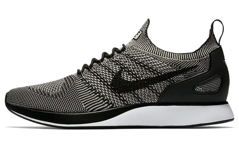 Nike Mariah Flyknit Racer Pale Grey Solar Red