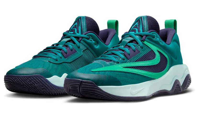 nike-giannis-immortality DZ7533-301