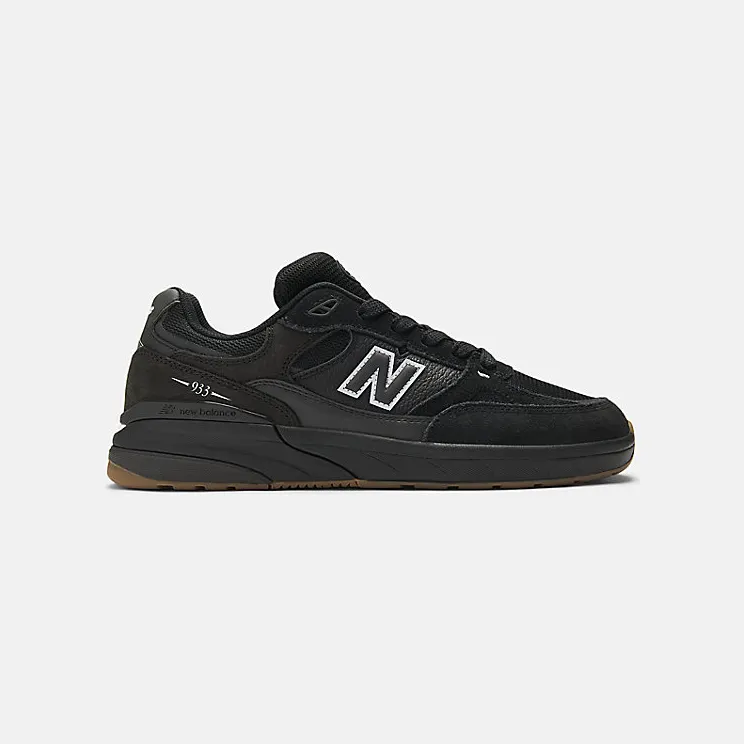 New Balance Numeric 933 Andrew Reynolds Black Gum (NM933NAP)