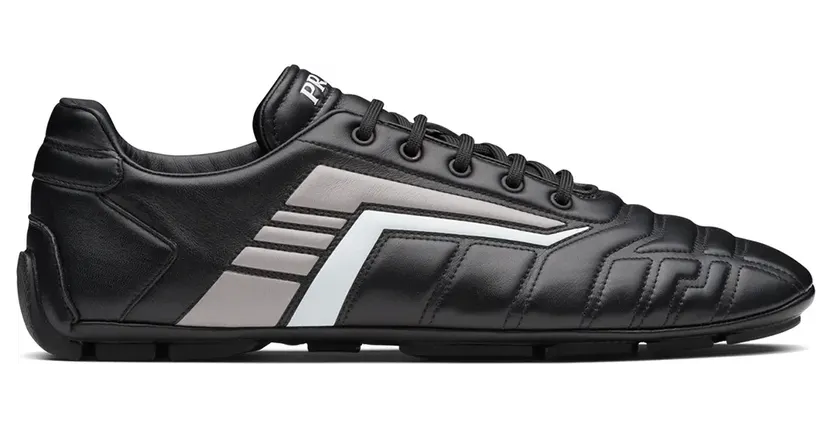 Prada Low-Top-Sneakers im Fußball-Design – Schwarz (2EG325A21)