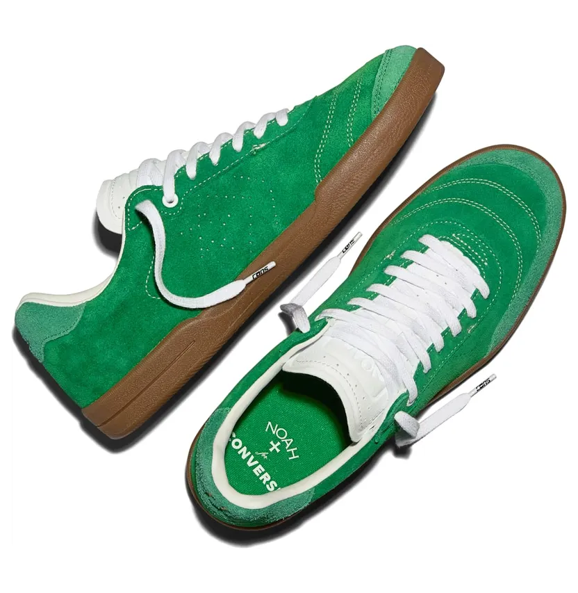 nike-sneaker A22358C-300