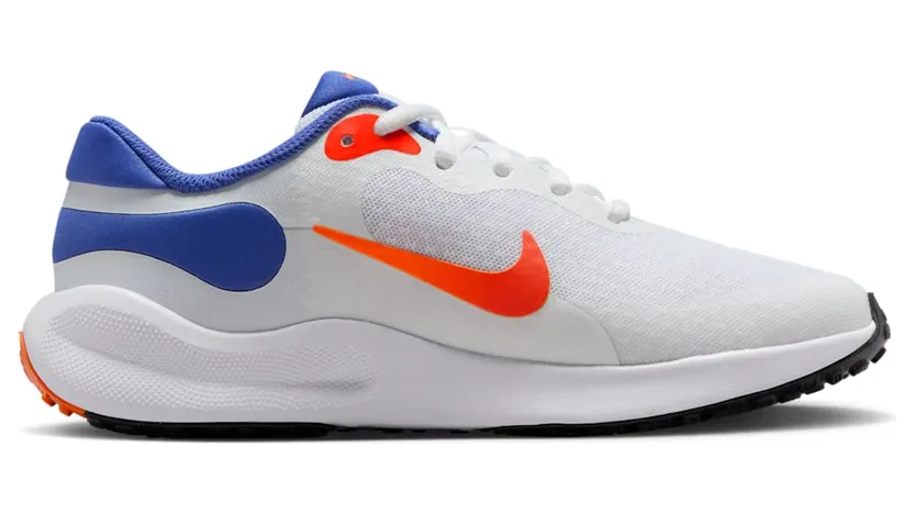 nike-revolution FB7689-102