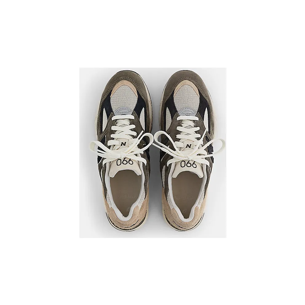 New Balance 990v2 MiUSA Grey Tan (M990GB2)
