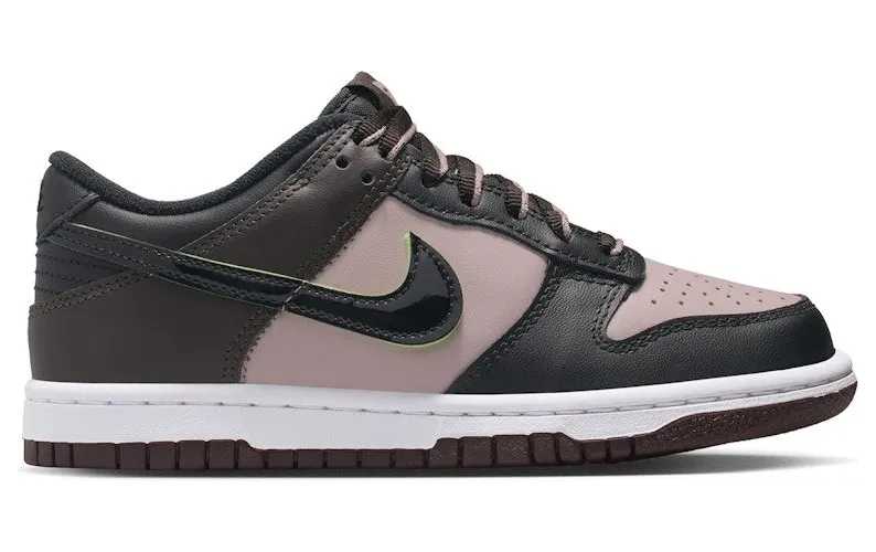 Nike Dunk Low SE Particle Rose Velvet Brown Black (HQ1957-600)