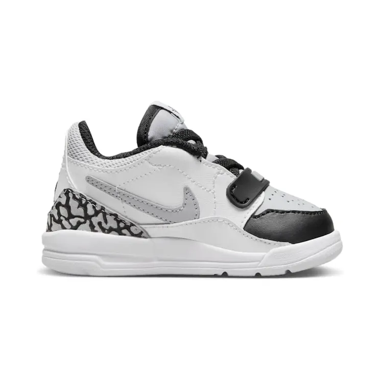 air-jordan-2-low CD9056-105