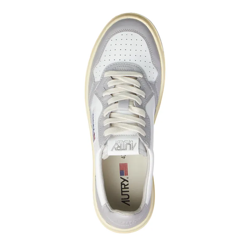 Autry Medalist Low White / Vapor (AULMWB10)