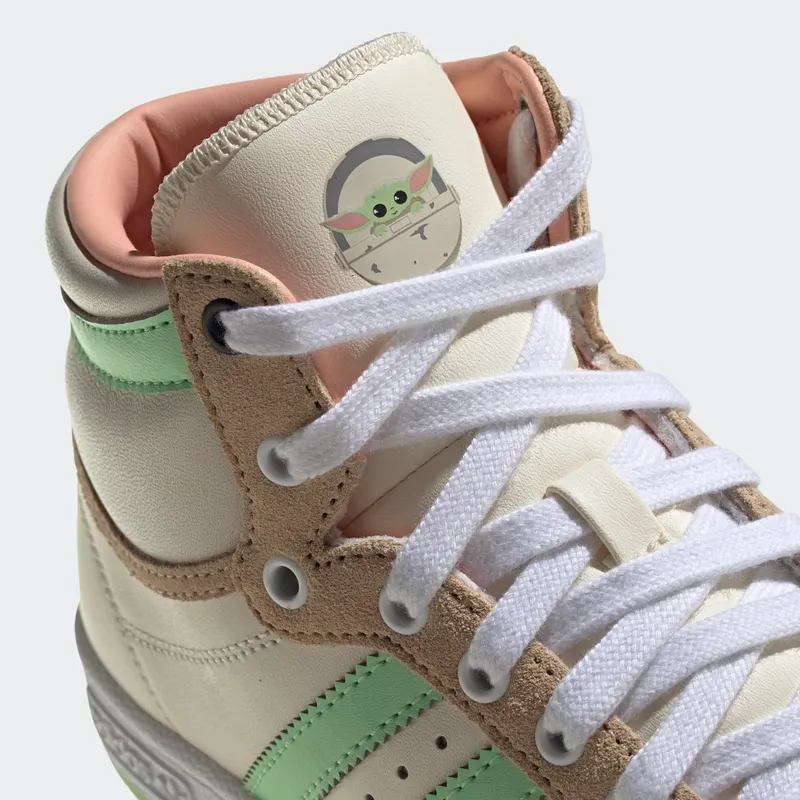 adidas Top Ten Hi Star Wars The Mandalorian The Child (GS) Cream White/Pale Nude/Clear Mint (GZ2746)
