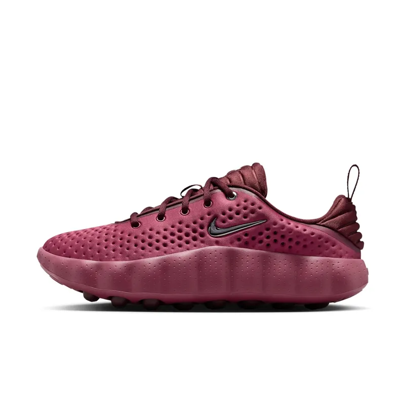 Nike Mind 002 – “Pink Smoke / Mystic Dates / Light Magenta / Metallic Silver” (HQ4310-600)