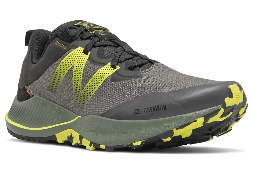 new-balance-sneaker MTNTRMG4