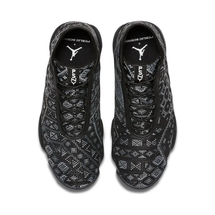 air-jordan-horizon 827432-002