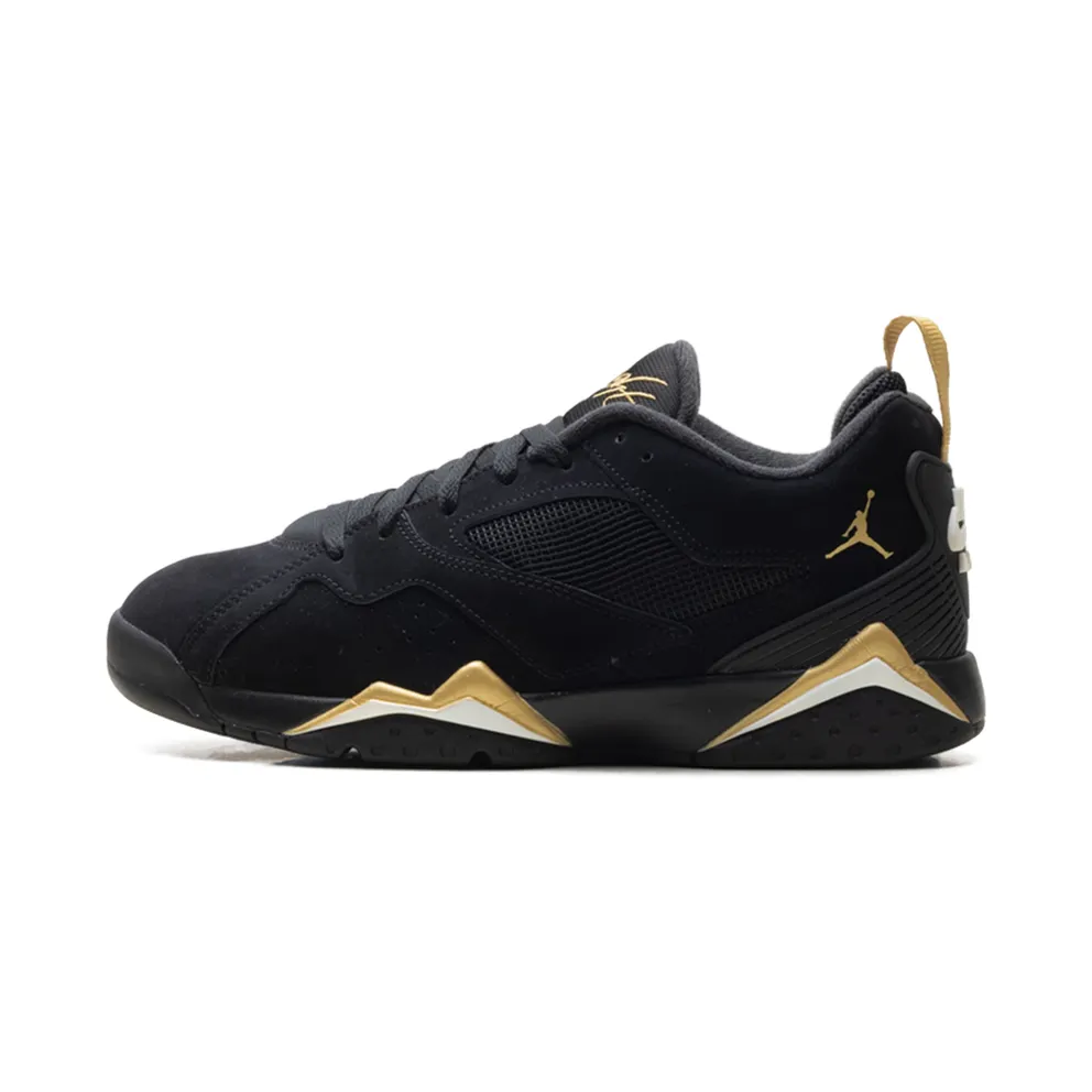 Air Jordan MVP 92 “Golden Moments” (HQ3950-007)