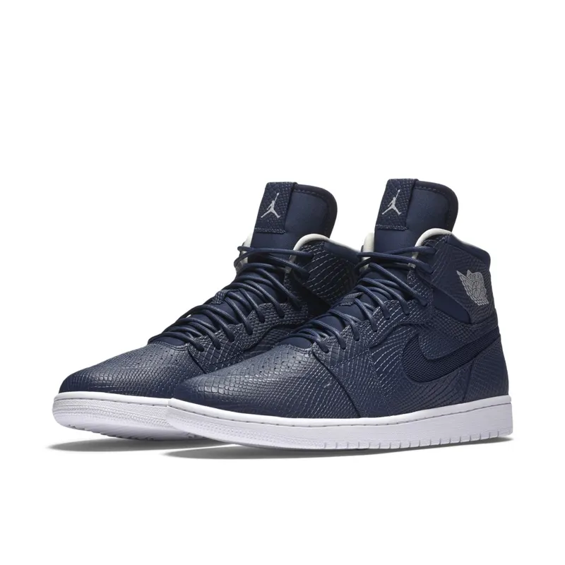 Jordan 1 Retro Nouveau Navy Snake Midnight Navy/Light Bone-White (819176-407)