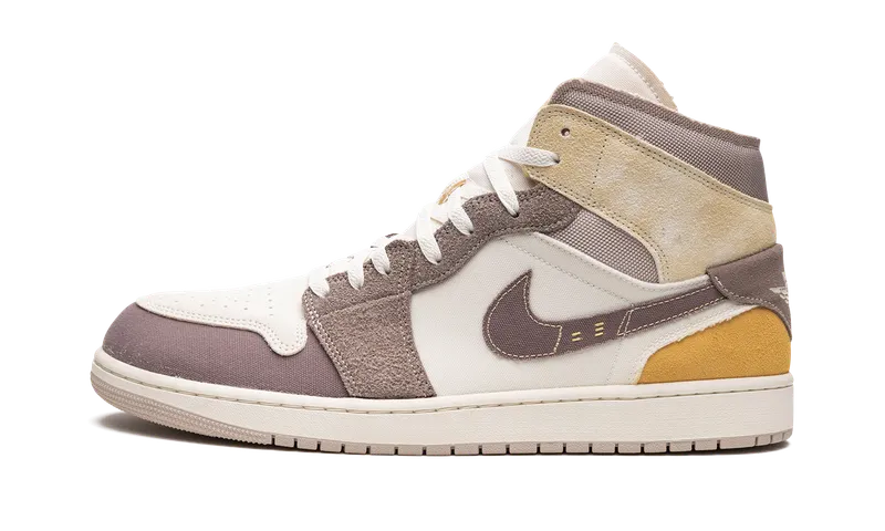 Air Jordan 1 Mid SE Craft “Inside Out – Taupe Haze” (DM9652-102)