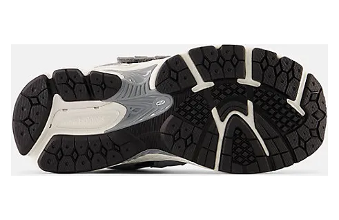new-balance-2002r PV2002ST
