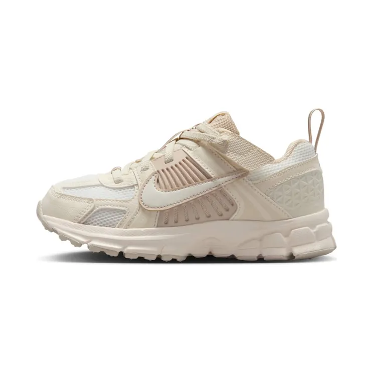 Nike Vomero 5 “Pale Ivory / Sand Drift” (HF6999-106)
