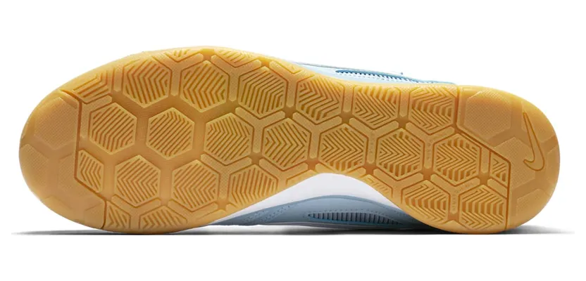 nike-gato AR9821-400