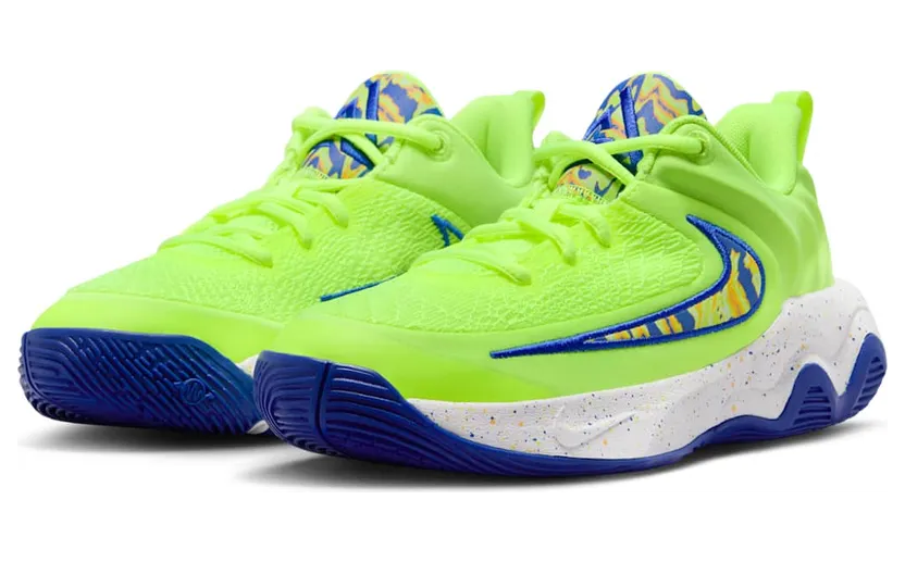 nike-giannis-immortality IQ0818-700
