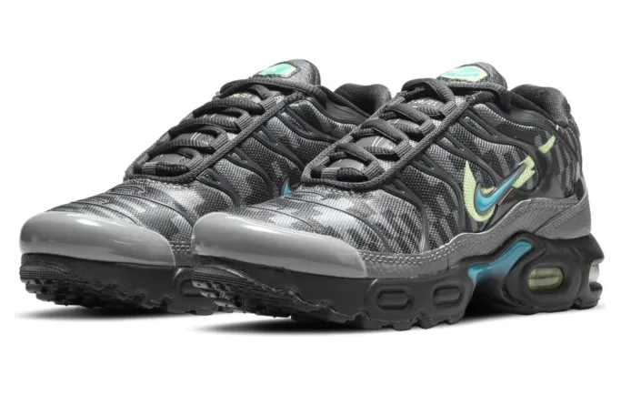 nike-air-max DM3268-001