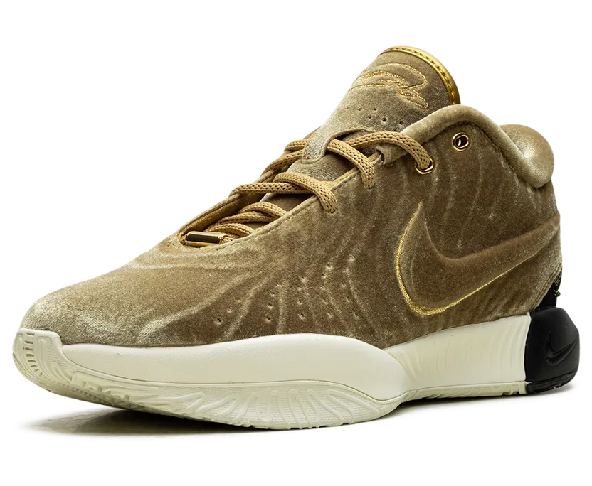 nike-lebron FZ7884-700