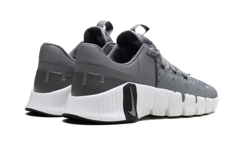 Nike Free Metcon 5 “Smoke Grey” (DV3949-003)
